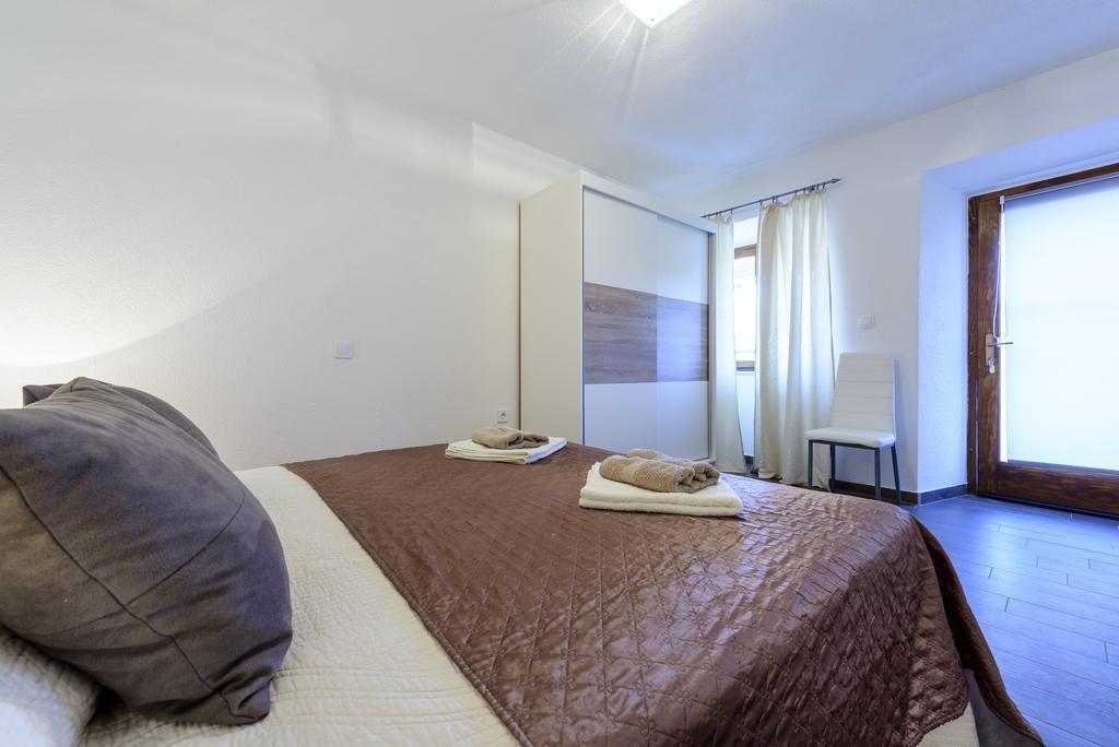 Apartment Mistral - Cosy Apartment With Sea View Molunat Dış mekan fotoğraf